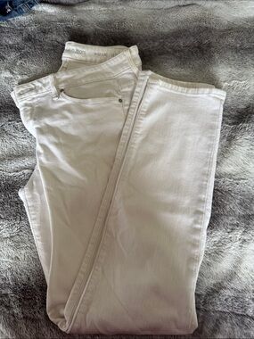 Calvin Klein Jeans Women’s Cream Skinny Jeans